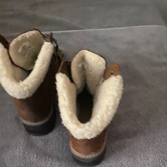 UNIVERSAL THREADS BROWN BOOTIES NWOT SZ 8 - Picture 2 of 5